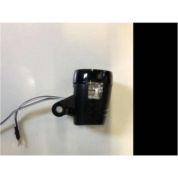 Axa ANP KOPLAMP BLUELINE 30T STEADY LED NDY AUT Zwart