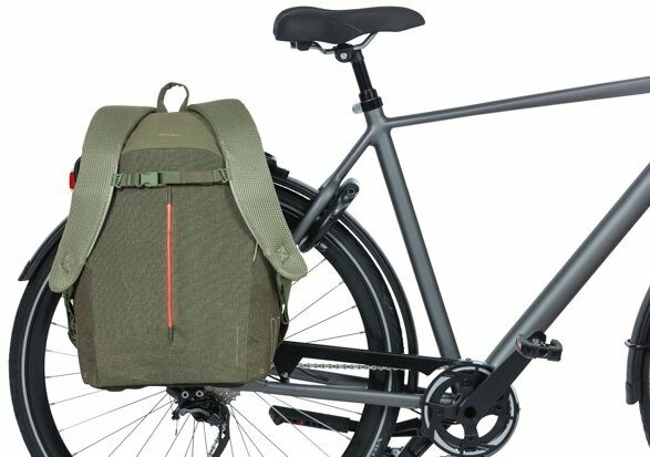 Basil rugtas B-Safe Commuter heren Nordlicht olive Olive Groen